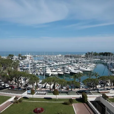 Marina Baie Des Anges Villeneuve-Loubet